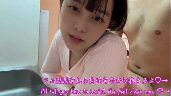 こ◯もが学校から帰ってくる前にキッチンでSEXする夫婦。